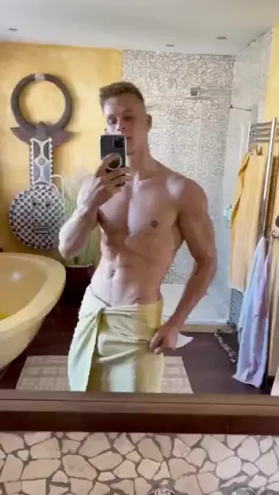 Hey loves iam sorry if i didn t answer to your message yet tomorrow i part 1 