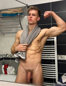 Everyone in the industry knows who nilstatum is living star with part 7