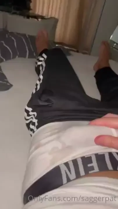 Sagging and cumming trough white cks 