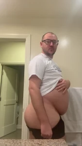 Woke up starving this morning anyone want a personal video i ll eat