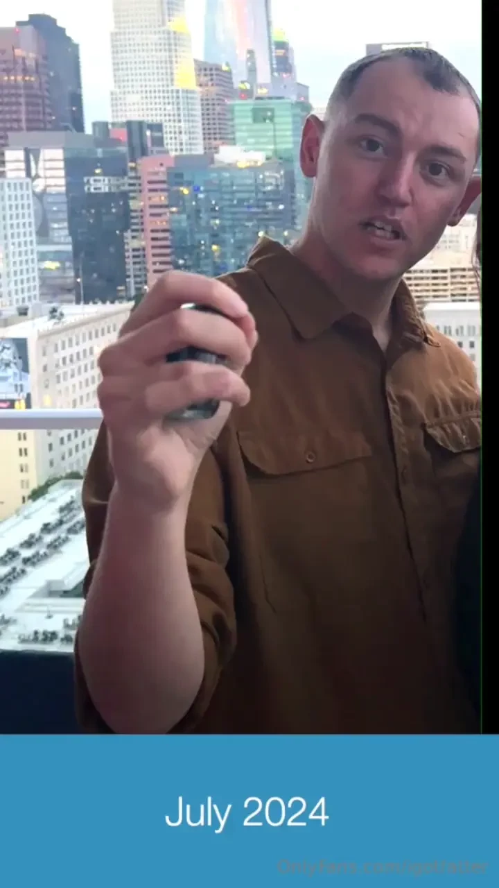 Trying on an outfit i wore almost daily this past summer 