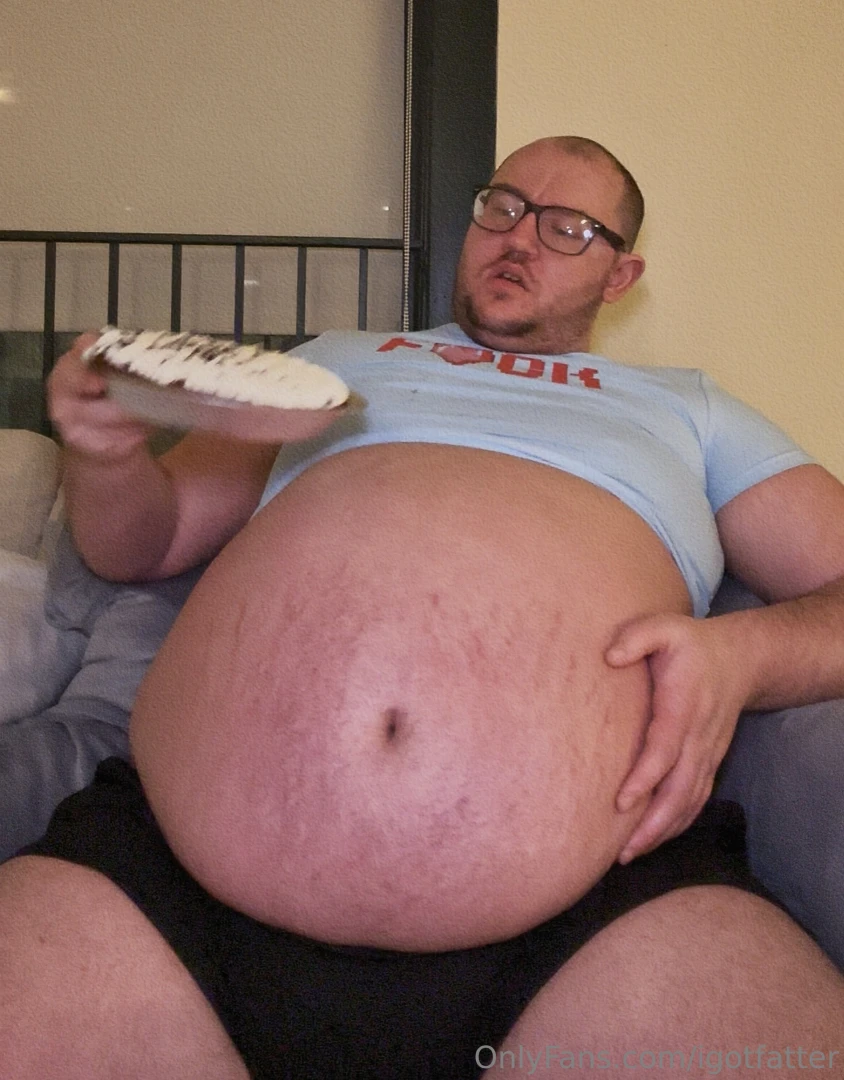 What do you guys think would make a hotter video this weekend 