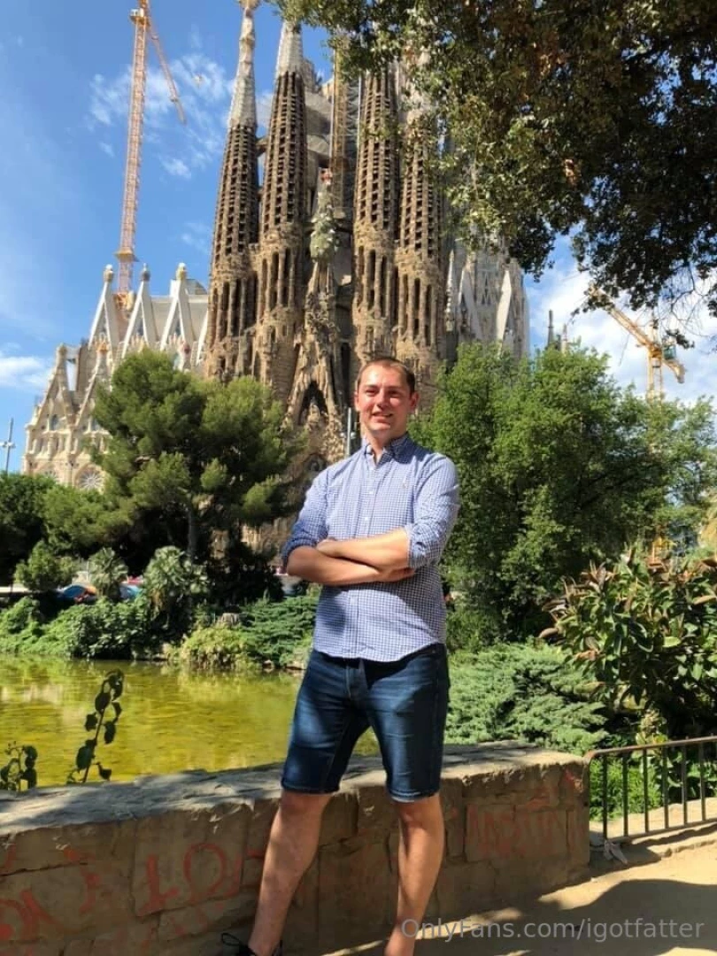 After a lot of lonliness and sadness i became a flight attendant in part 1 