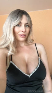 Free free free free juicy girl eva_onlyoneee dreaming about hot dick part 40