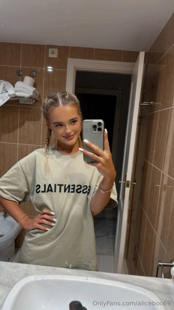 My pussy is already waiting for your cock emmapomelo hurry up to part 42 