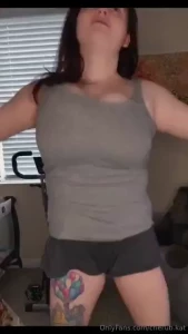 Guess how many jumping jacks i can do before my boobs fly out of my