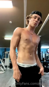 Full body day had to get in a pic