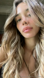 A lot of people are looking forward to the weekend and i m bored out