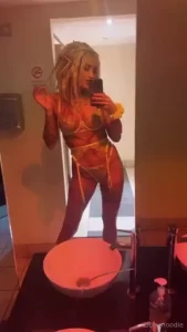 Elf cosplay yes like the picture