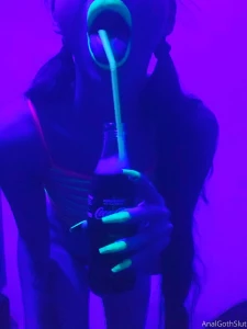 Little coke whore part 1