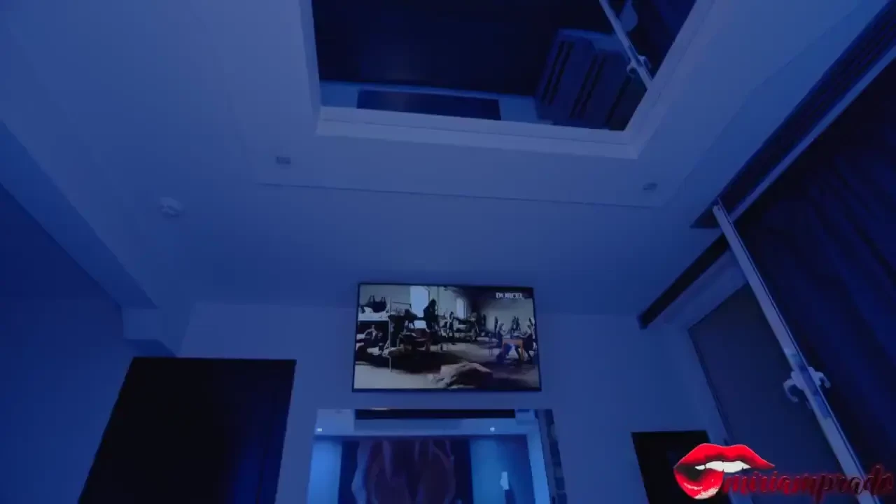 Especial halloween quieres que esta brujita utilice tu varita magica 