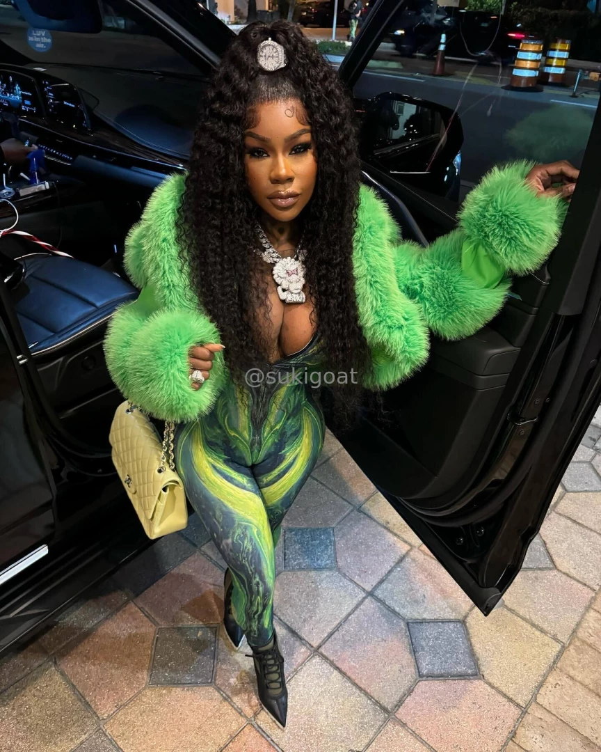 Can i put this coochie on you 