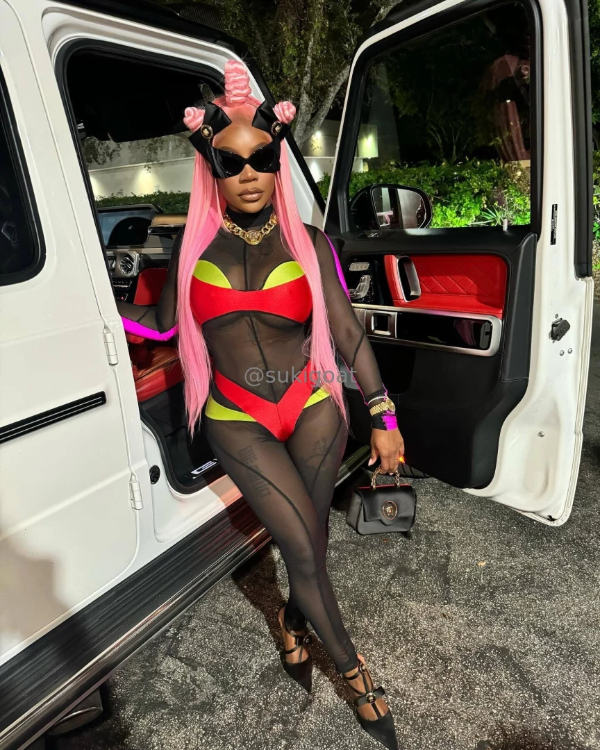 How i show up to my sneaky link s crib part 1 