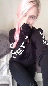 Stay warm today it is really feeling like winter here time to stay