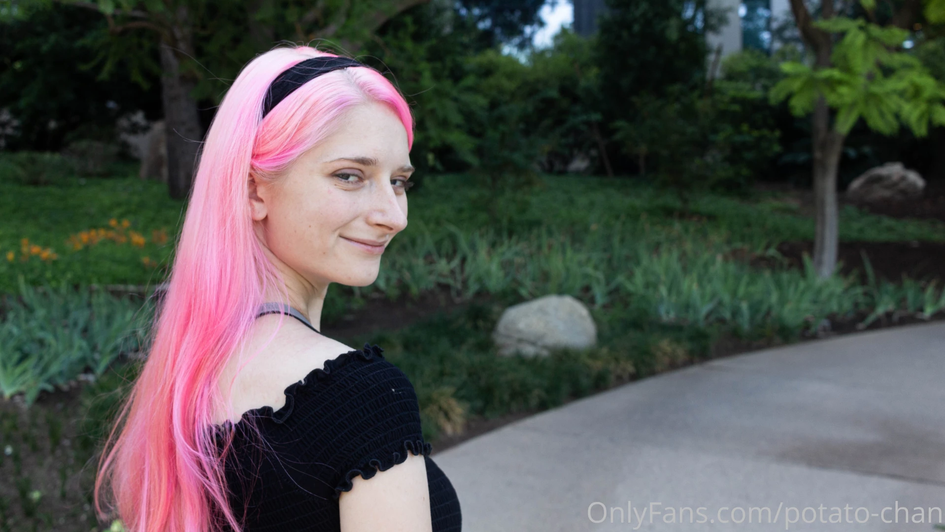 Thank you so much to those who follow me you can message me for the 