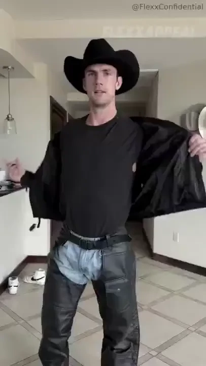 Explicit 12 min solo chaps amp leather jacket oily cumshot exclusive 