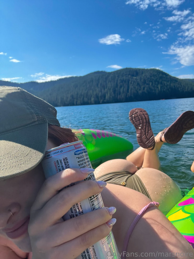 Maybe if i m lucky ill get a bit of a tan 