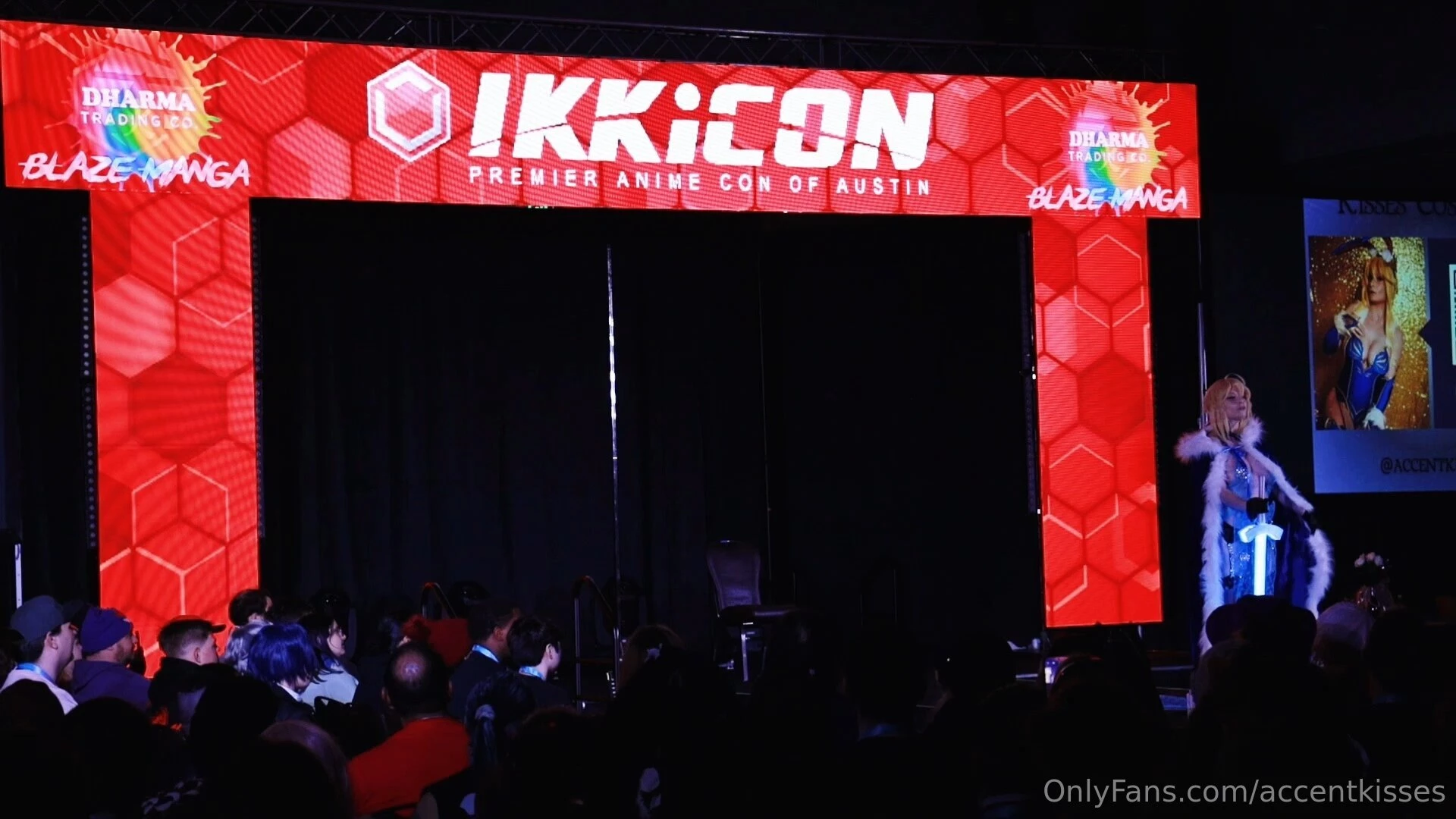 My dance debut is here and i m serving royal elegance as saber in her part 2 