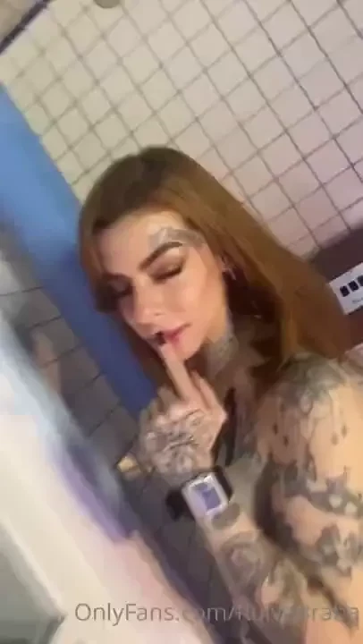 I invited another friend to play with me stay tuned on my oficial 