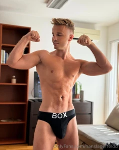 All your attention goes to muscle in my pants anyway