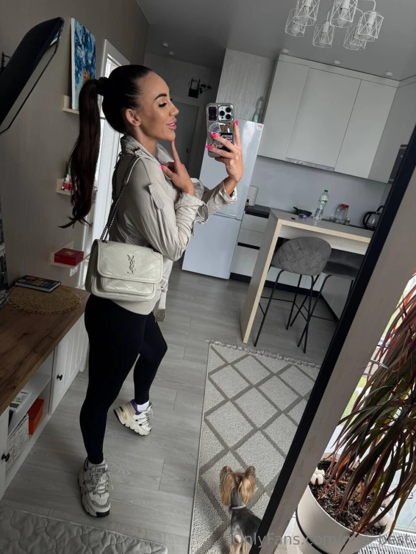 Yesterday i visited one of the fountains of the city which did not 