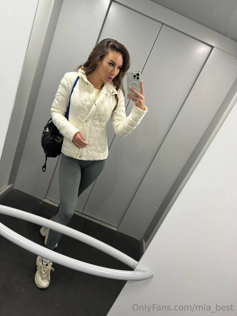 Silence in the gym and complete balance while no one is there i enjoy 