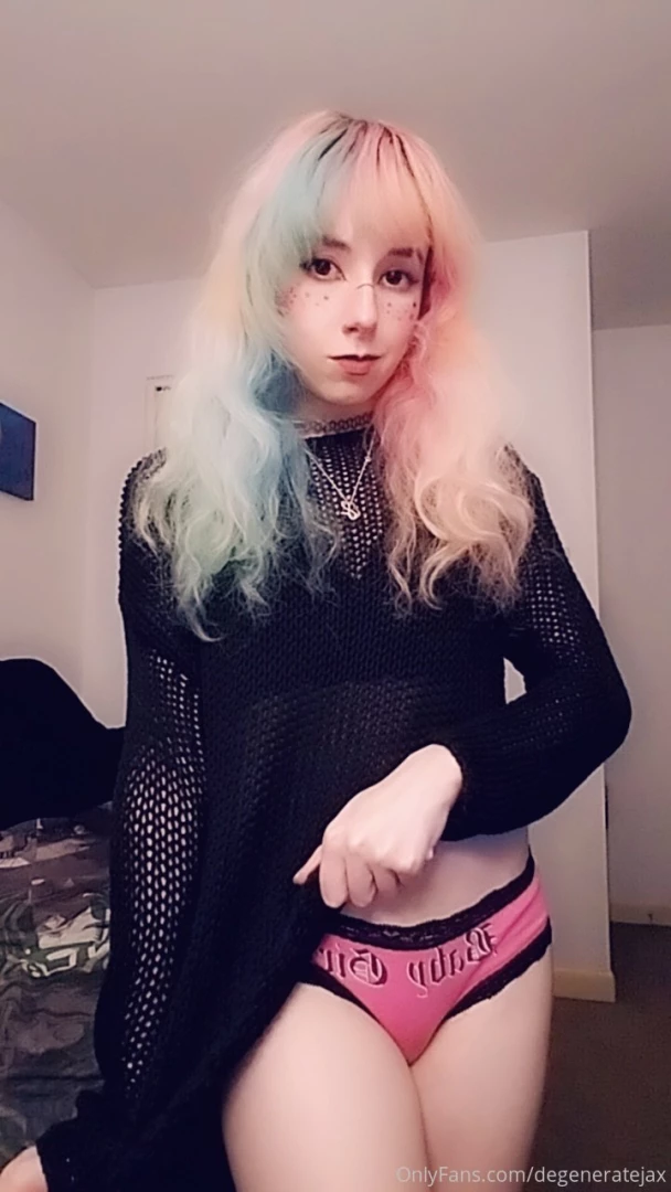 Yeah it s me i m baby fall has me loving mesh sweaters tho part 2 