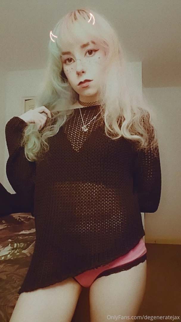 Yeah it s me i m baby fall has me loving mesh sweaters tho 