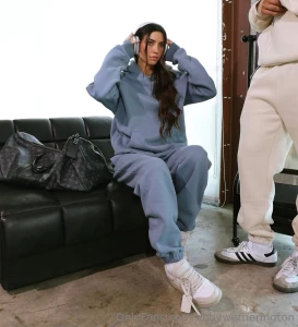 I m bored lets chat part 2