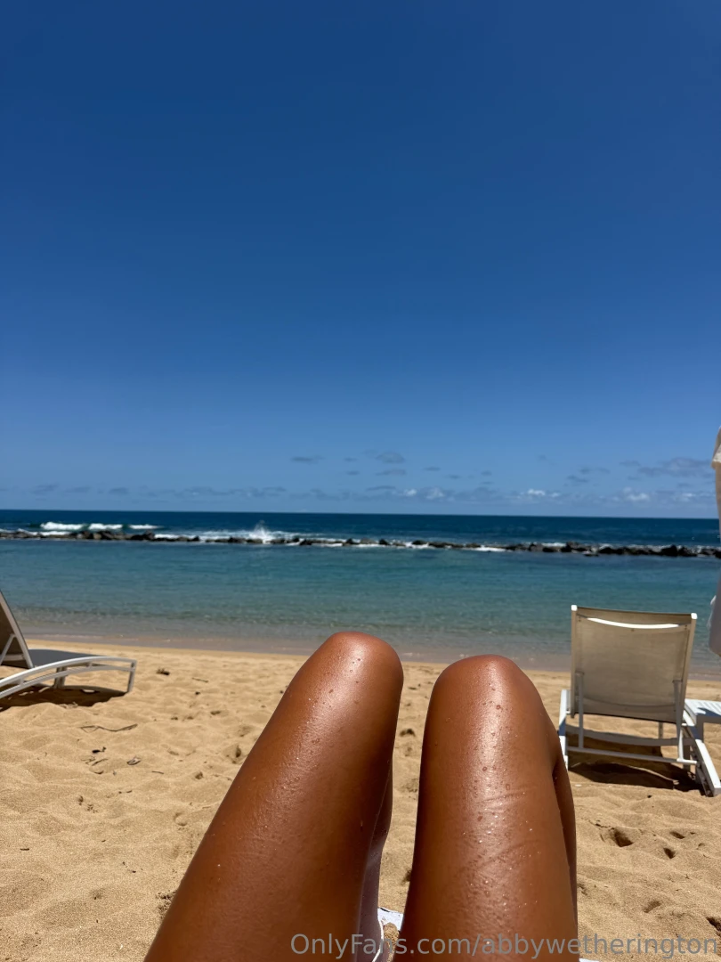 I need someone to distract me right now any volunteers 