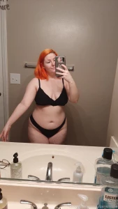 Good morning here s some pictures of me getting ready this morning