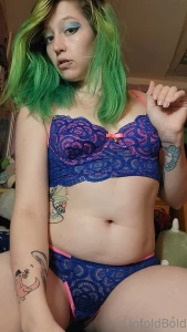 New set from wishlist is so comfy easy to take off too