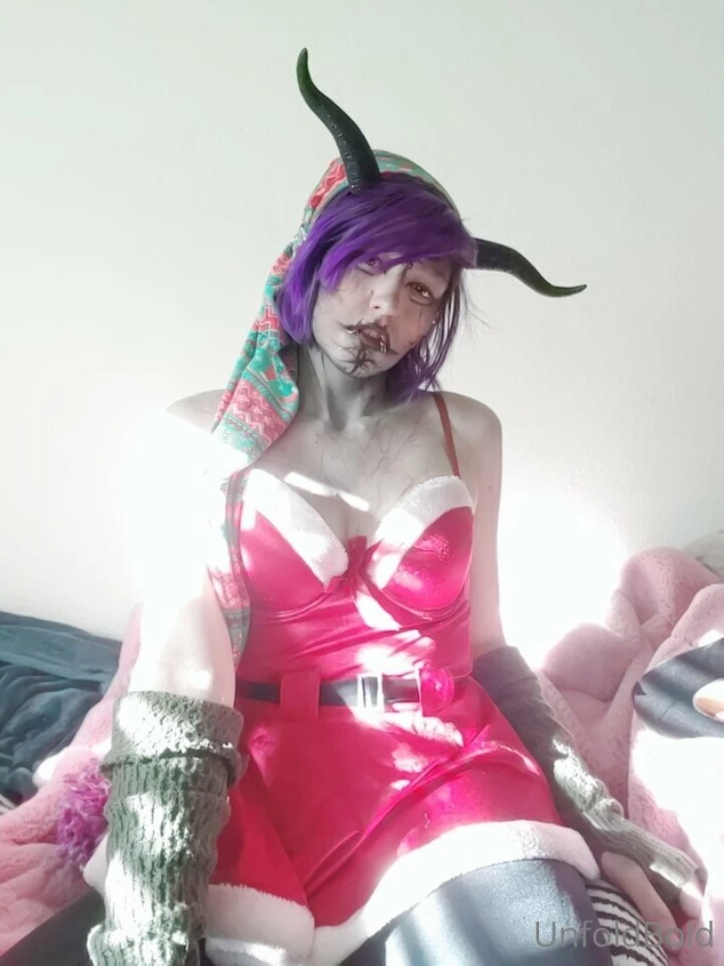 Krampus cosplay selfies part 4 