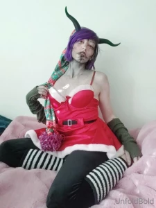 Krampus cosplay selfies part 7