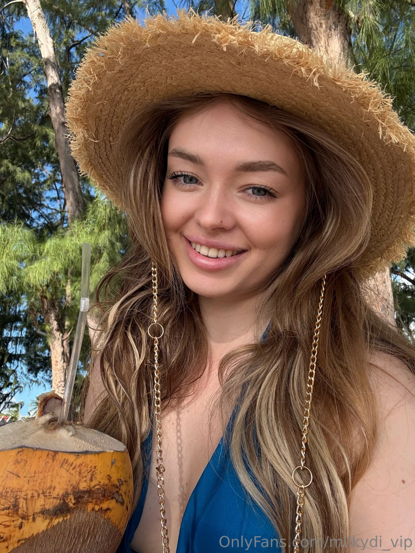 Nothing special just catching a ray of light and sharing it with you 