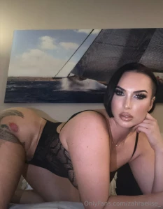 About to get in bed but i feel like doing some freaky before i fall