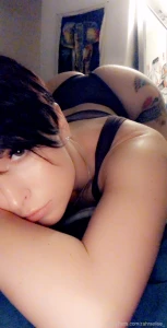 Im online right now guys lets chat