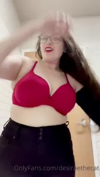 I was feeling like such a bad little slut at work today p 