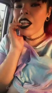 Flashing in the car while doing doordash