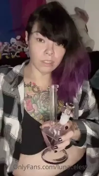 It s time to smoke with my new bong part 19 