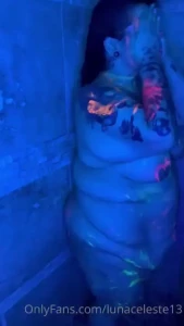 Wet wednesday washing off paint in the fun blacklight part 22
