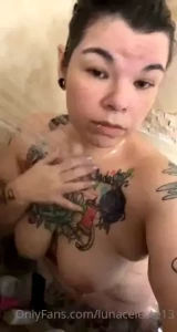 Some cute shower clips part 12