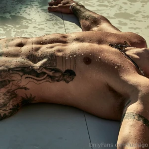 Full frontal from my shoot for yummy magazine