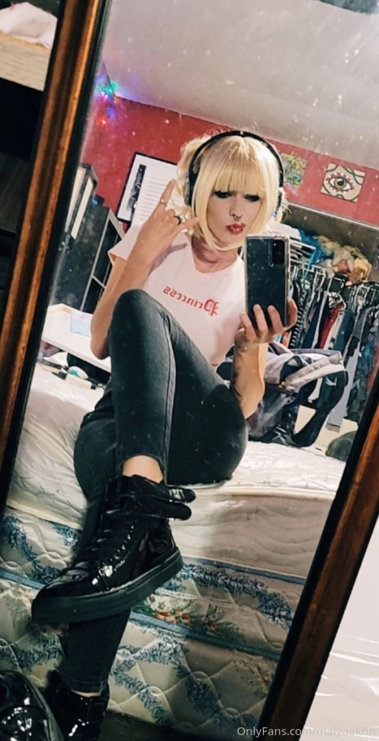 One of these is not the same as the rest can you find it part 5 