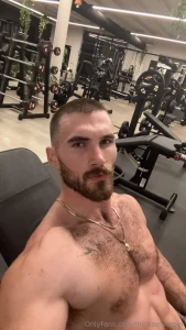 Kinda want to make a private snap lmk if you want to be added