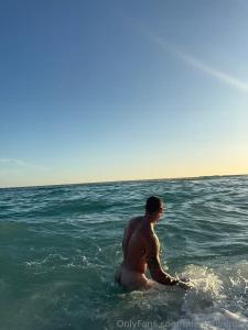 I have pics turned around if you want to see