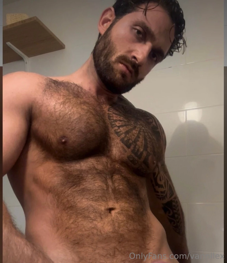 Unlock to see my hairy hard 