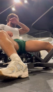 Check out my new glutes video below