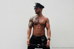 Who wants to be handcuffed