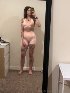 How my v day will be me myself amp i also im trying to get my first part 2